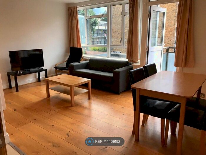 3 Bedroom Flat To Rent In Littleton House, London, SW1V