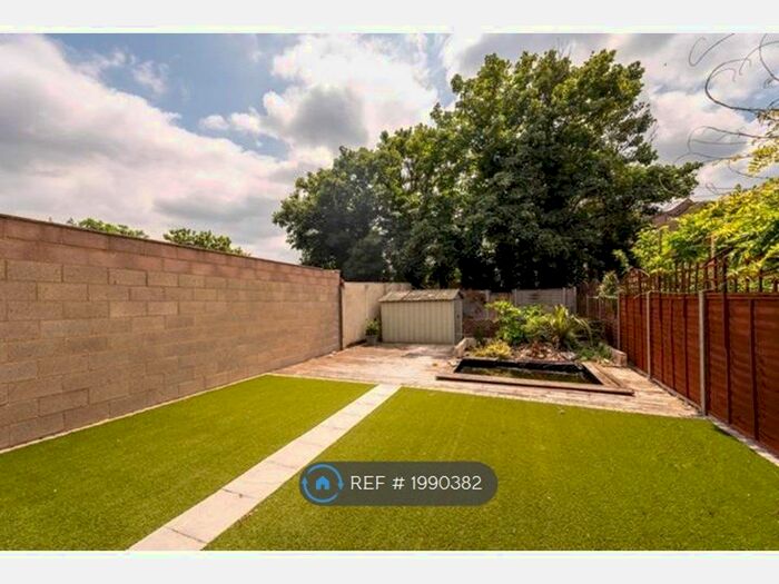 1 Bedroom Maisonette To Rent In Waddon Road, Croydon, CR0