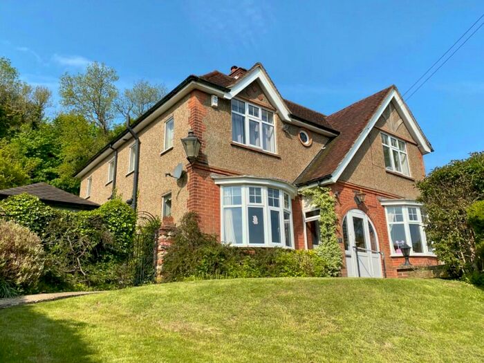 4 Bedroom Detached House To Rent In Markville Gardens, Caterham, Surrey, CR3