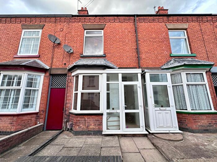 2 Bedroom House To Rent In Necton Street, Syston, LE7