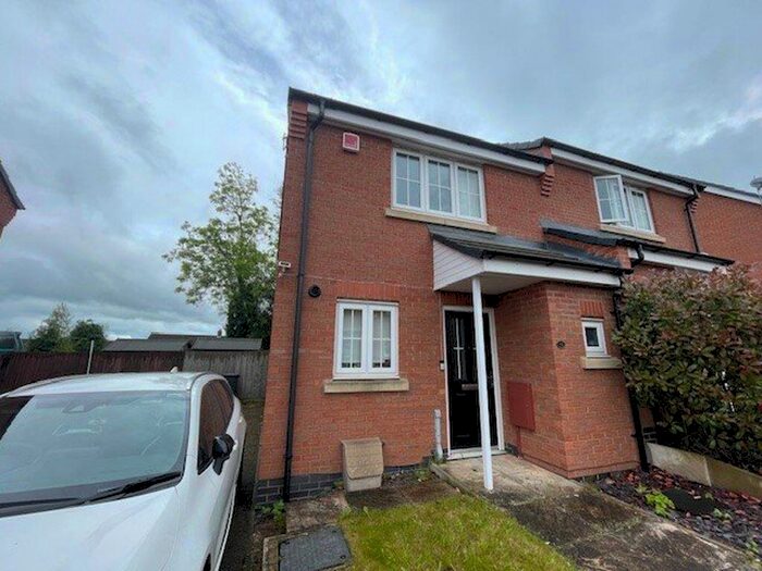 2 Bedroom Semi-Detached House To Rent In Crowson Close, Shepshed, LE12