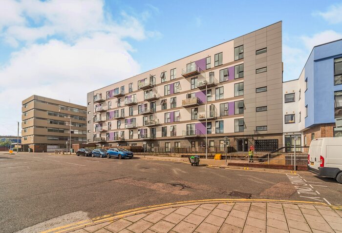 2 Bedroom Apartment To Rent In Brickdale House, SG1