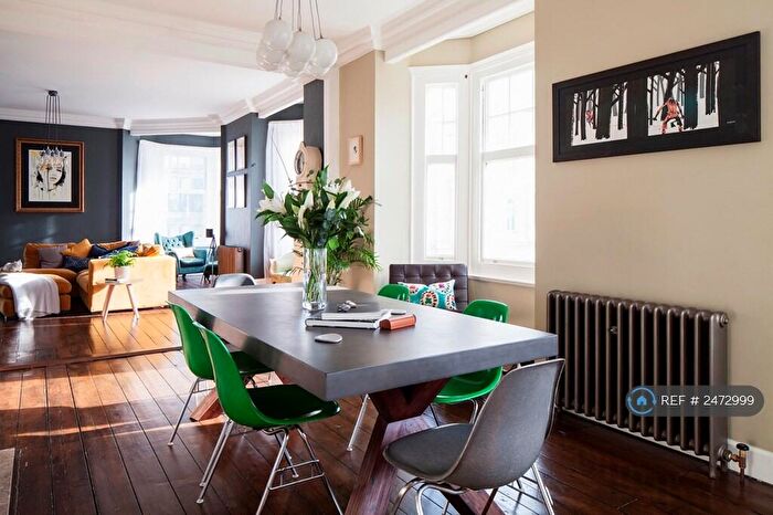 3 Bedroom Flat To Rent In Holland Road, Brighton And Hove, BN3