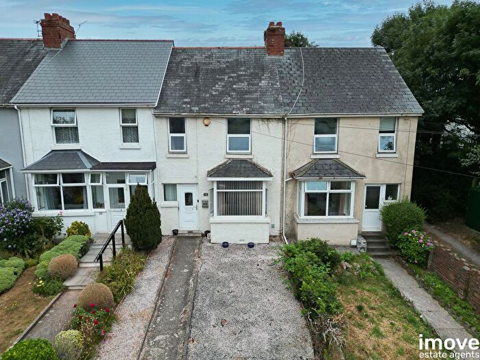 3 Bedroom Terraced House For Sale In Barton Hill Road, Torquay, TQ2