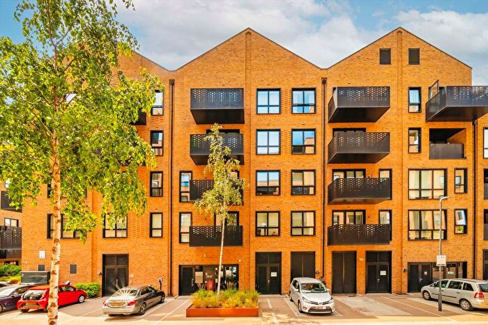 1 Bedroom Flat To Rent In Middle Road, Hanwell, W7