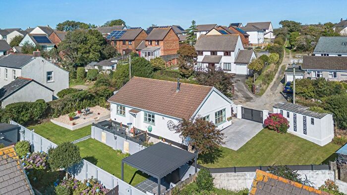3 Bedroom Detached Bungalow For Sale In Park Place, Grampound Road, TR2