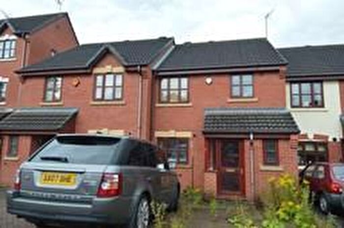 3 Bedroom Terraced House To Rent In Pepper Wood Drive, Rednal, Birmingham, West Midlands, B31