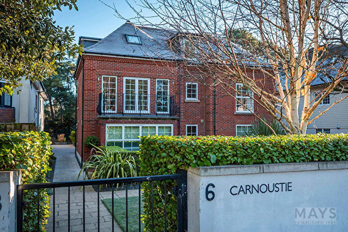 2 Bedroom Apartment For Sale In Carnoustie Compton Avenue, Lilliput, BH14