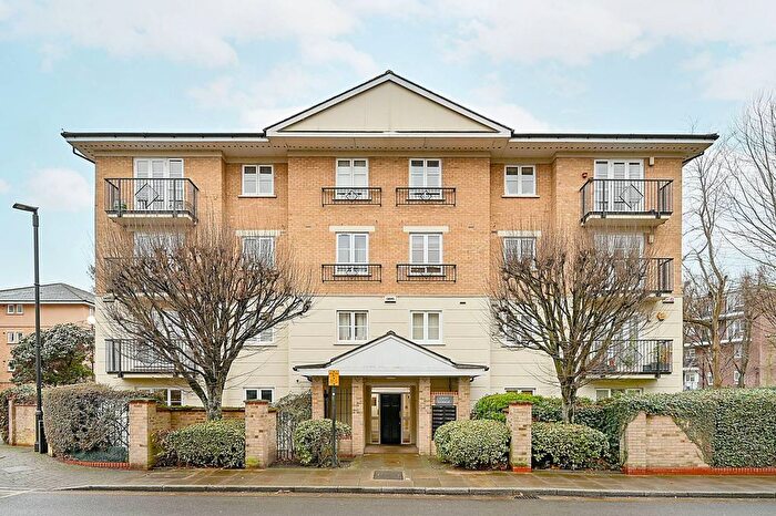 2 Bedroom Flat For Sale In Corney Reach Way, Corney Reach, London, W4