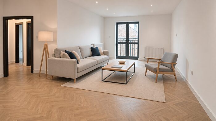 2 Bedroom Flat To Rent In Plumstead High Street, London, SE18
