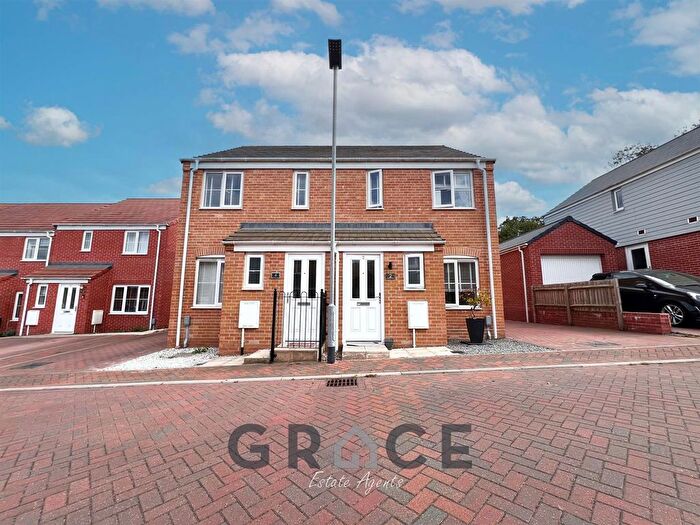 2 Bedroom Semi-Detached House For Sale In Hornbeam Close, Great Blakenham, Ipswich, IP6