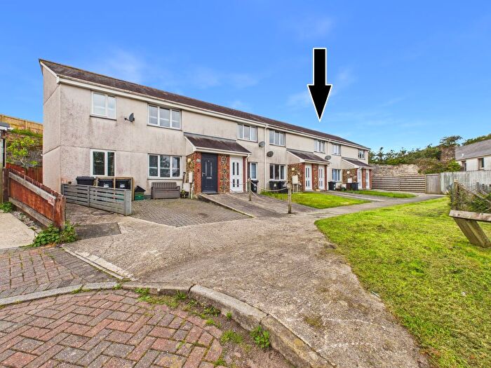 2 Bedroom Terraced House For Sale In Chapel Close, Camborne, TR14