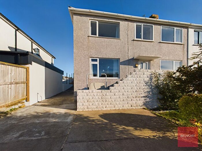 4 Bedroom Semi-Detached House For Sale In Pennard Drive, Southgate, Swansea, SA3