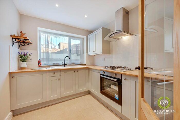 1 Bedroom Cottage For Sale In Red Lion Street, Earby, BB18