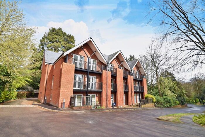 2 Bedroom Flat To Rent In St Cross, SO23