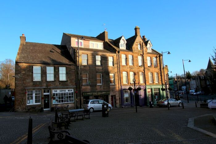 1 Bedroom Flat To Rent In The Cross, High Street, Linlithgow, West Lothian, EH49