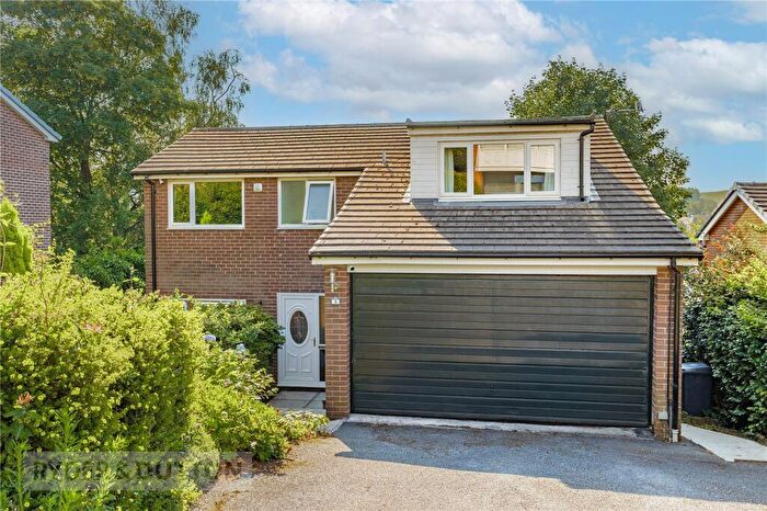 5 Bedroom Detached House For Sale In The Meadows, Grotton, Saddleworth, OL4
