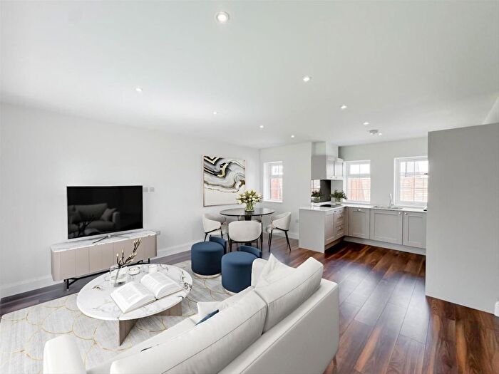 2 Bedroom Flat For Sale In Shooters Hill, SE18
