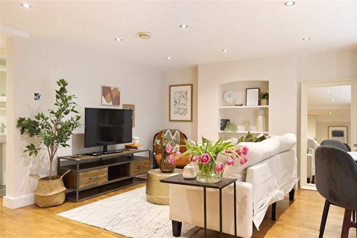 1 Bedroom Flat To Rent In Mildenhall Road, Clapton, London, E5