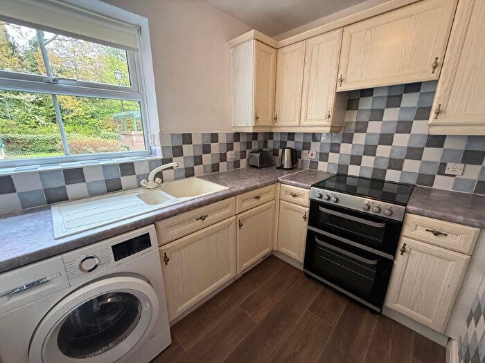 2 Bedroom Flat To Rent In Belvedere Gardens, Benton, NE12