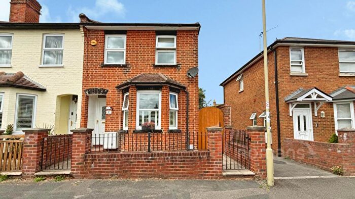 2 Bedroom End Of Terrace House For Sale In Herrett Street, Aldershot, Hampshire, GU12