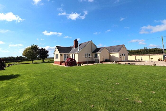 4 Bedroom Bungalow For Sale In Ashbrittle, Wellington, Somerset, TA21