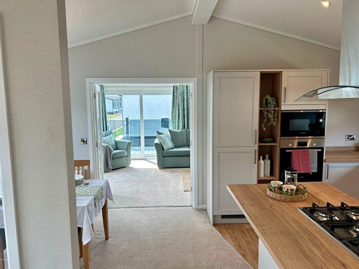 2 Bedroom Mobile/park Home For Sale In Oyster Drive, Sandy Bay Residential Resort, SS8