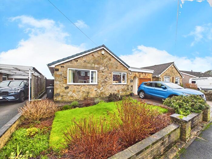 3 Bedroom Detached Bungalow For Sale In Rombalds Drive, Gilstead, Bingley, BD16