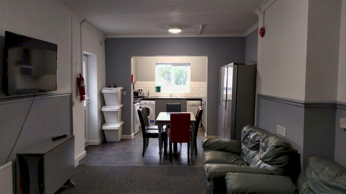 6 Bedroom House To Rent In Mirador Crescent, Uplands, Swansea, SA2