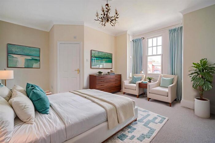 4 Bedroom Terraced House For Sale In Evesham Place, Stratford-Upon-Avon, CV37