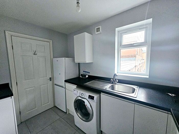 1 Bedroom Flat To Rent In Bellevue Road, Southampton, SO15