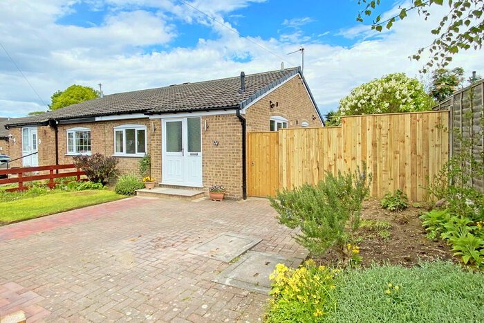2 Bedroom Semi-Detached Bungalow To Rent In Coleridge Drive, Harrogate, HG1