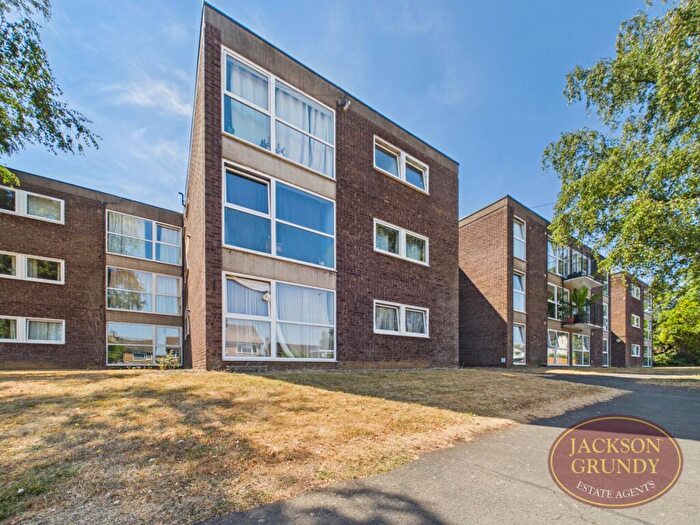 2 Bedroom Apartment To Rent In Landcross Drive, Northampton, NN3