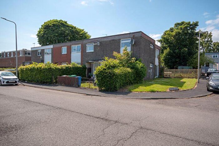 1 Bedroom Flat For Sale In Linton Court, Glenrothes, KY6