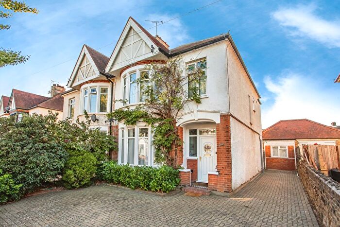 4 Bedroom Semi-detached House For Sale In Sackville Road, Southend-On-Sea, Essex, SS2