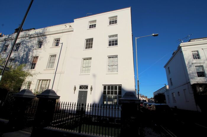 2 Bedroom Apartment To Rent In Willes Road, Leamington Spa, CV32