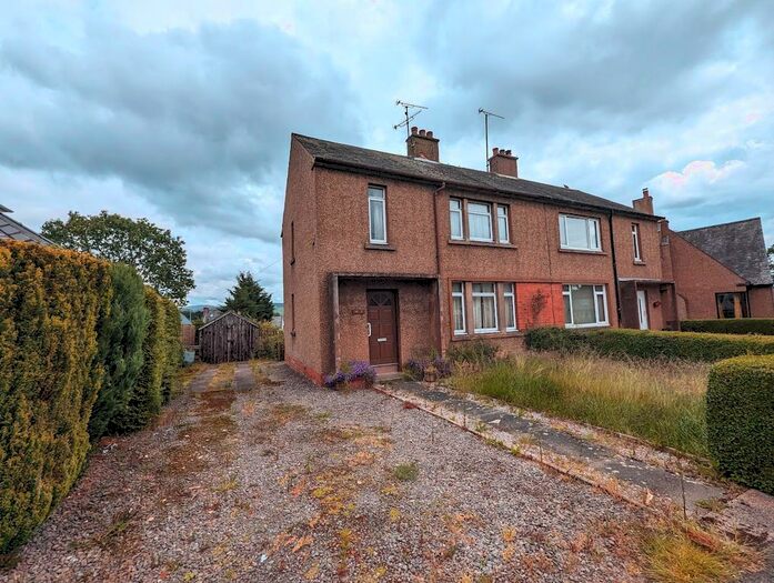 3 Bedroom Semi-Detached House For Sale In Muirhall Road, Thornhill, DG3