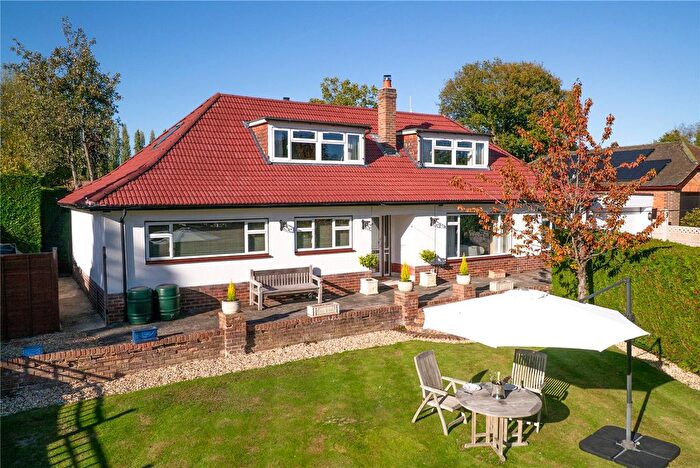 4 Bedroom Detached House For Sale In Byes Lane, Silchester, Hampshire, RG7