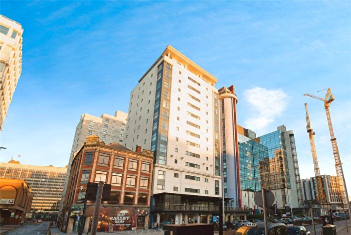 2 Bedroom Flat To Rent In Landmark Place, Ffordd Churchill, Caerdydd, CF10
