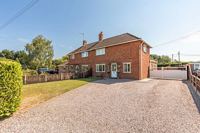 3 Bedroom Semi-Detached House For Sale In Benns Lane, Terrington St. Clement, King's Lynn, PE34