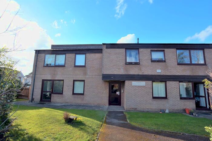 1 Bedroom Flat To Rent In Cornwall Road, Uxbridge, UB8