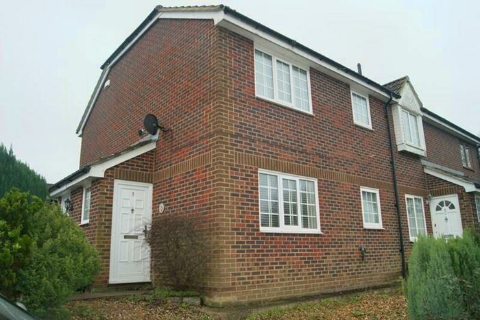 1 Bedroom End Of Terrace House To Rent In Chiltern Close, Downswood, ME15