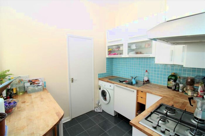 2 Bedroom Apartment To Rent In Buckingham Road, Brighton, BN1