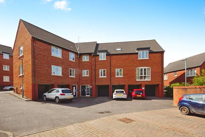 2 Bedroom Flat For Sale In Townsend Close, Dursley, Gloucestershire, GL11