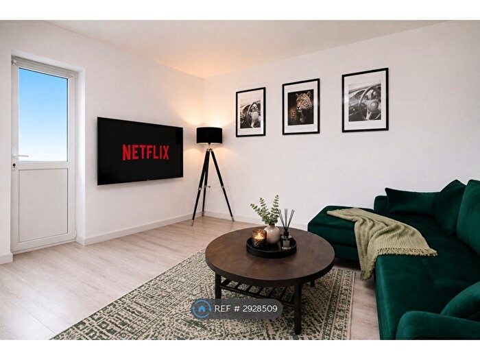 4 Bedroom Flat To Rent In Rumney, Cardiff, CF3