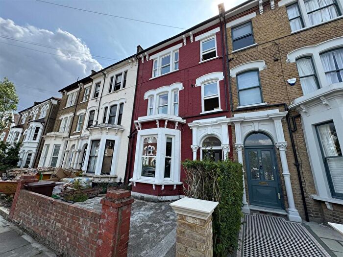 1 Bedroom Flat To Rent In Yerbury Road, Upper Holloway, N19