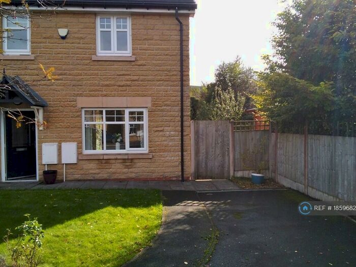 3 Bedroom Semi-Detached House To Rent In Canterbury Place, Chapel En Le Frith, SK23