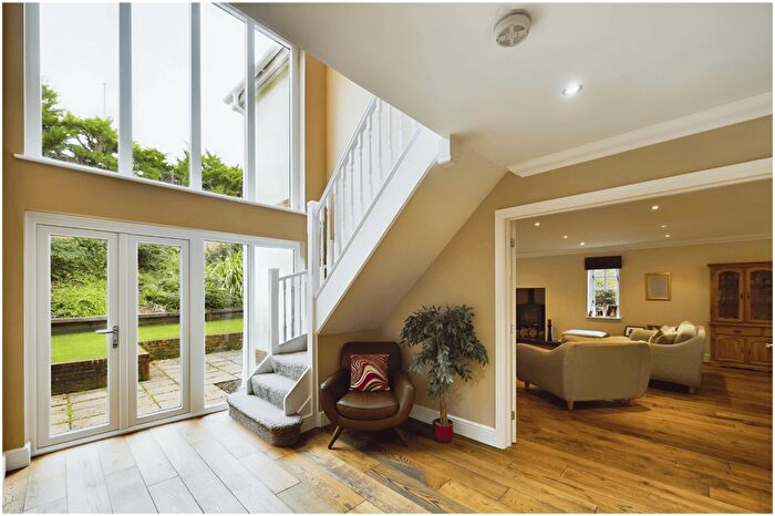 5 Bedroom Detached House For Sale In Bridge Road, Bursledon, Southampton, SO31