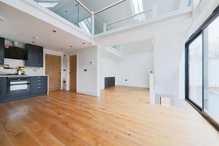 2 Bedroom Apartment For Sale In Southfield, Hessle, HU13