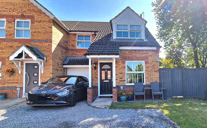 3 Bedroom Semi-Detached House For Sale In Manor Close, Consett, County Durham, DH8